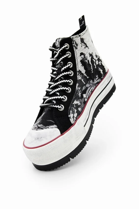 High-Top-Sneaker mit Tartan-Plateausohle High-Top-Sneaker mit Tartan-Plateausohle