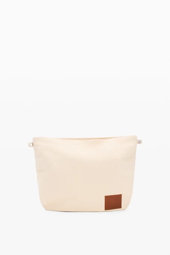Häkel-Tasche mit Blumen Häkel-Tasche mit Blumen