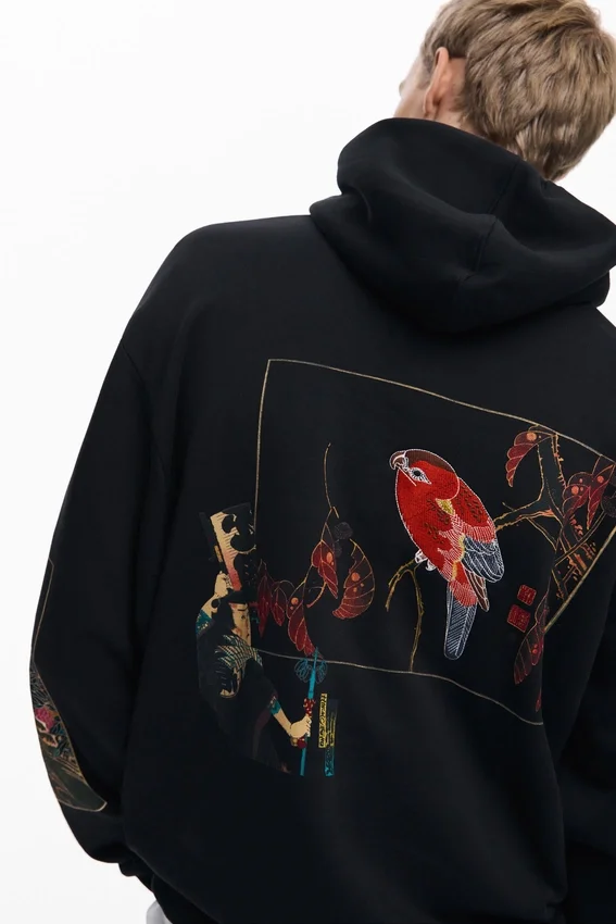 Hoodie mit Landschaftsmotiv Hoodie mit Landschaftsmotiv