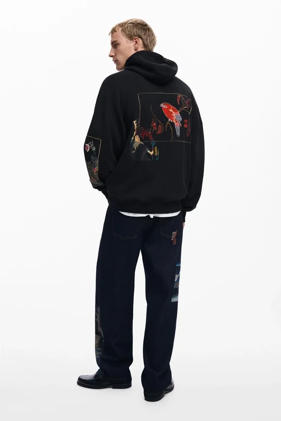 Hoodie mit Landschaftsmotiv Hoodie mit Landschaftsmotiv