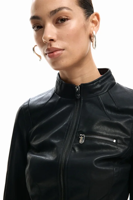 Jacke mit Stehkragen Jacke mit Stehkragen