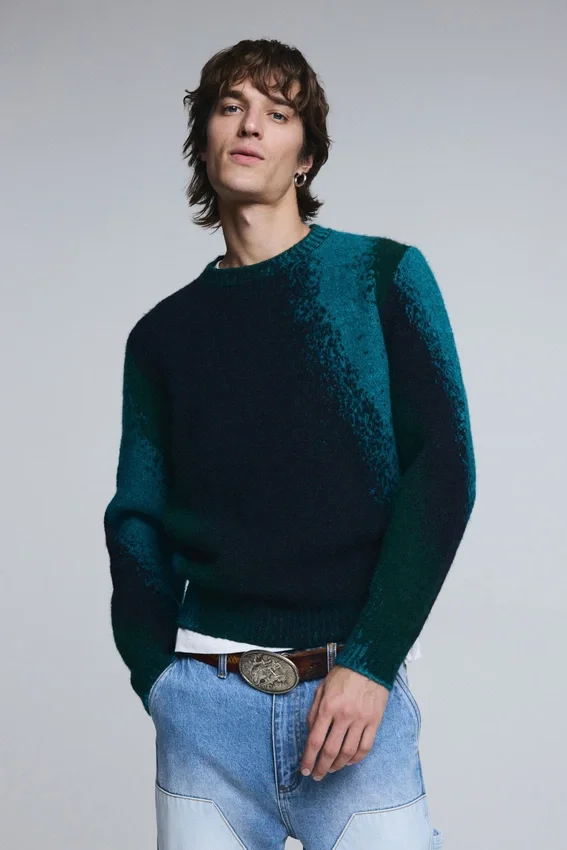 Jacquard-Pullover mit Spritzmuster Jacquard-Pullover mit Spritzmuster