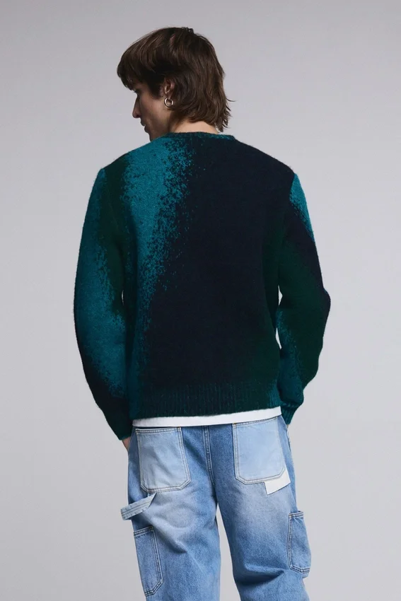 Jacquard-Pullover mit Spritzmuster Jacquard-Pullover mit Spritzmuster