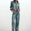 Jeans mit Blumenmuster Jeans mit Blumenmuster