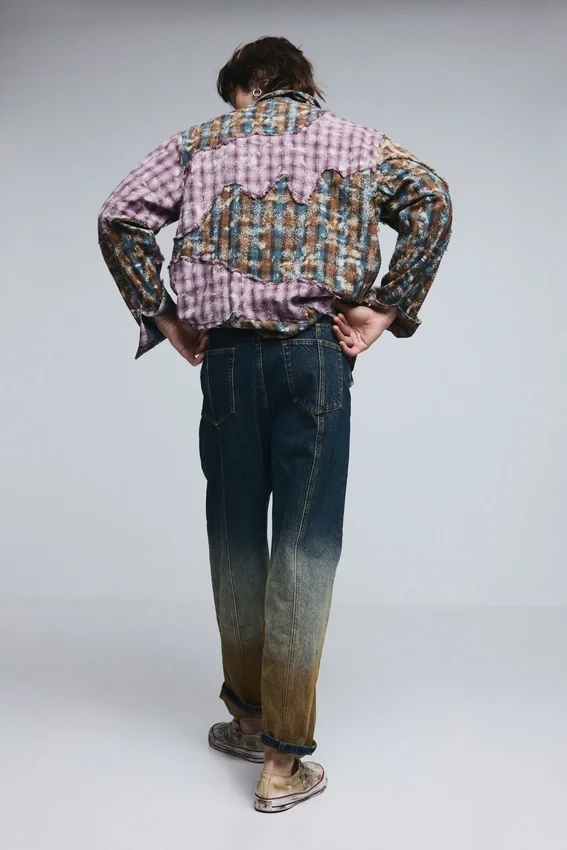 Jeanshose mit Farbverlauf Jeanshose mit Farbverlauf