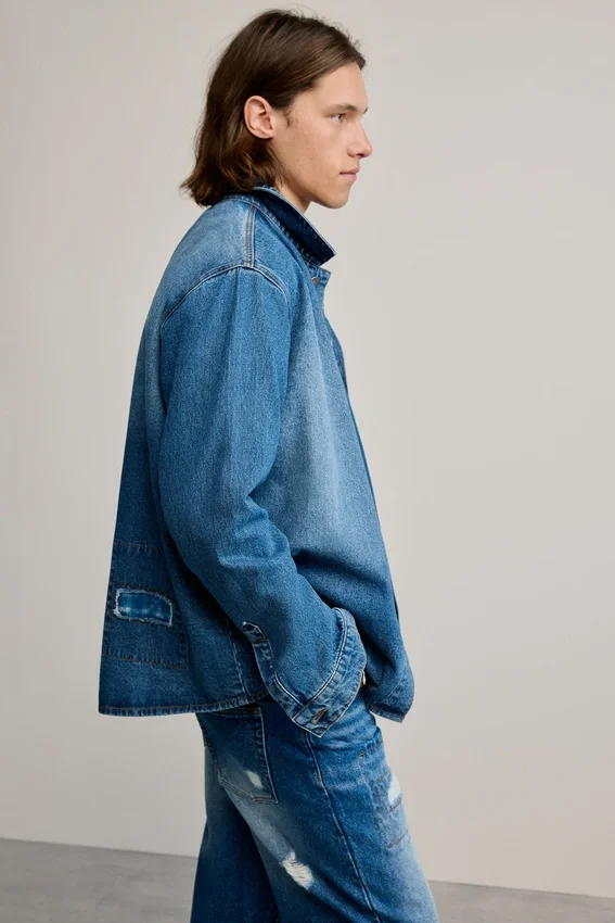 Jeansjacke mit Aufnähern Jeansjacke mit Aufnähern