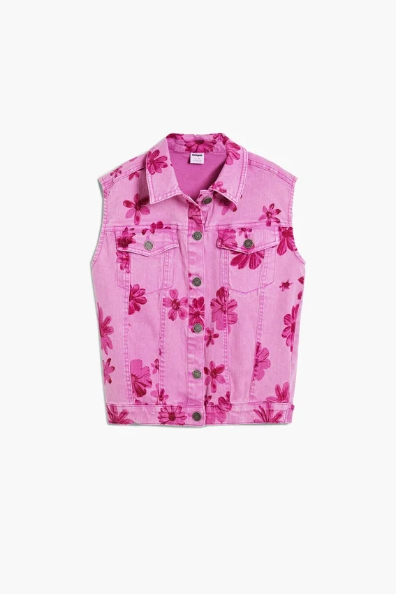 Jeansweste mit Blumenmuster Jeansweste mit Blumenmuster