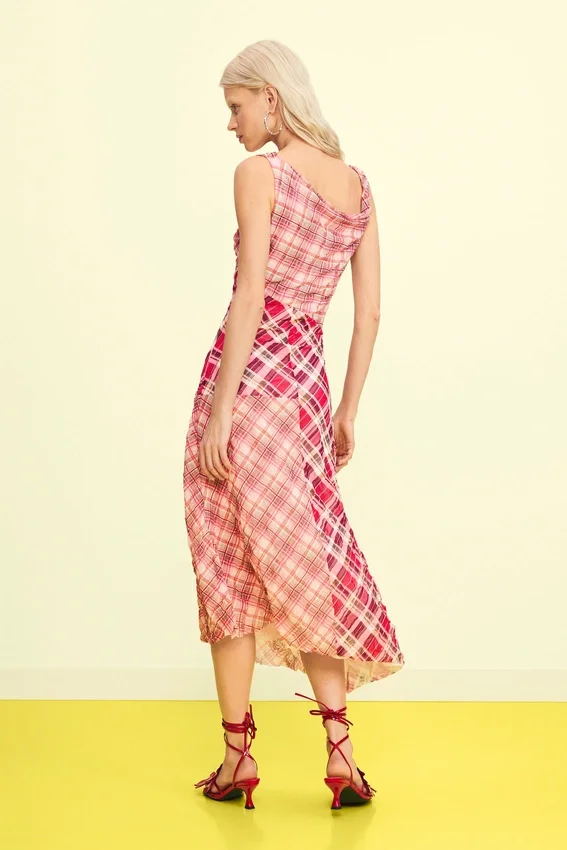 Kariertes Trägerkleid Kariertes Trägerkleid