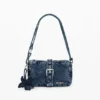 Kleine Denim-Umhängetasche mit Applikationen Kleine Denim-Umhängetasche mit Applikationen