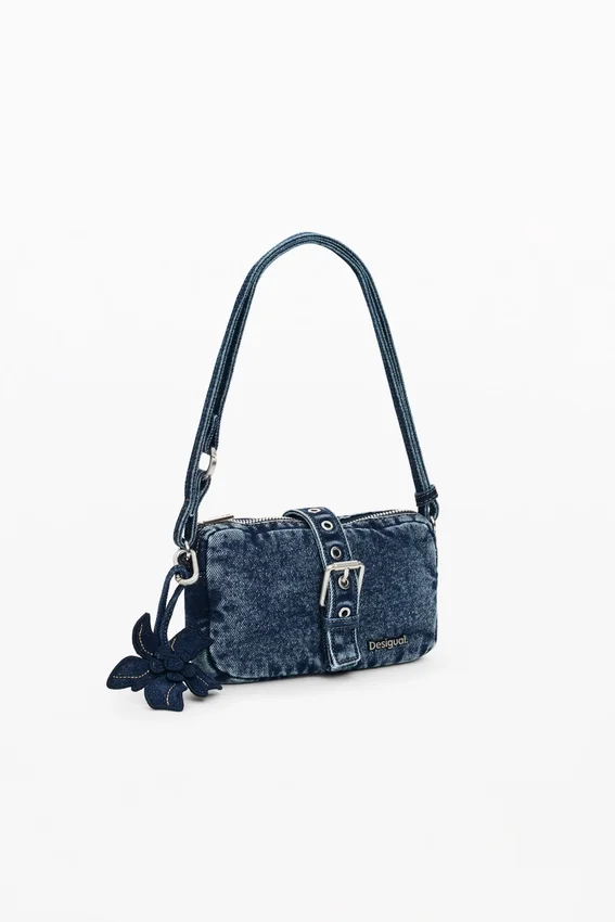 Kleine Denim-Umhängetasche mit Applikationen Kleine Denim-Umhängetasche mit Applikationen