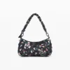Kleine geflochtene Collage-Tasche Kleine geflochtene Collage-Tasche