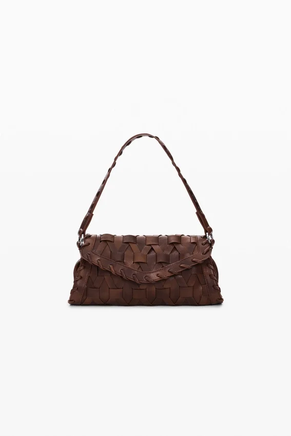 Kleine geflochtete Tasche Kleine geflochtete Tasche