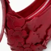 Kleine Tasche mit Blumenapplikation Kleine Tasche mit Blumenapplikation