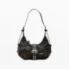 Kleine Tasche mit Blumen-Applikationen Kleine Tasche mit Blumen-Applikationen