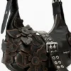 Kleine Tasche mit Blumen-Applikationen Kleine Tasche mit Blumen-Applikationen
