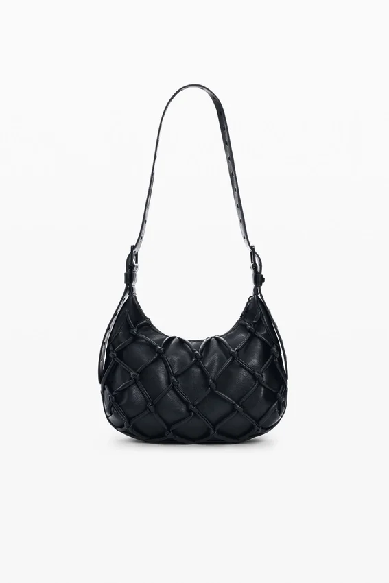Kleine Tasche mit Blumen, rot Kleine Tasche mit Blumen, rot