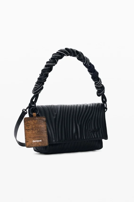 Kleine Tasche mit Prägung Kleine Tasche mit Prägung
