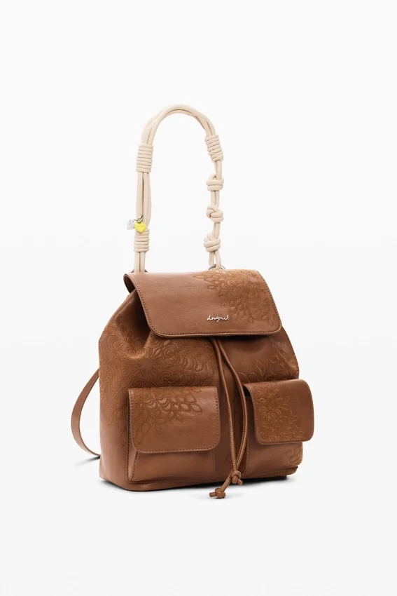 Kleiner bestickter Rucksack Kleiner bestickter Rucksack