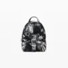 Kleiner Rucksack mit Schnallen