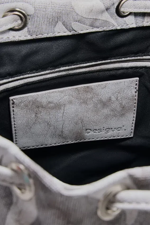 Kleiner Rucksack Obsidian Kleiner Rucksack Obsidian