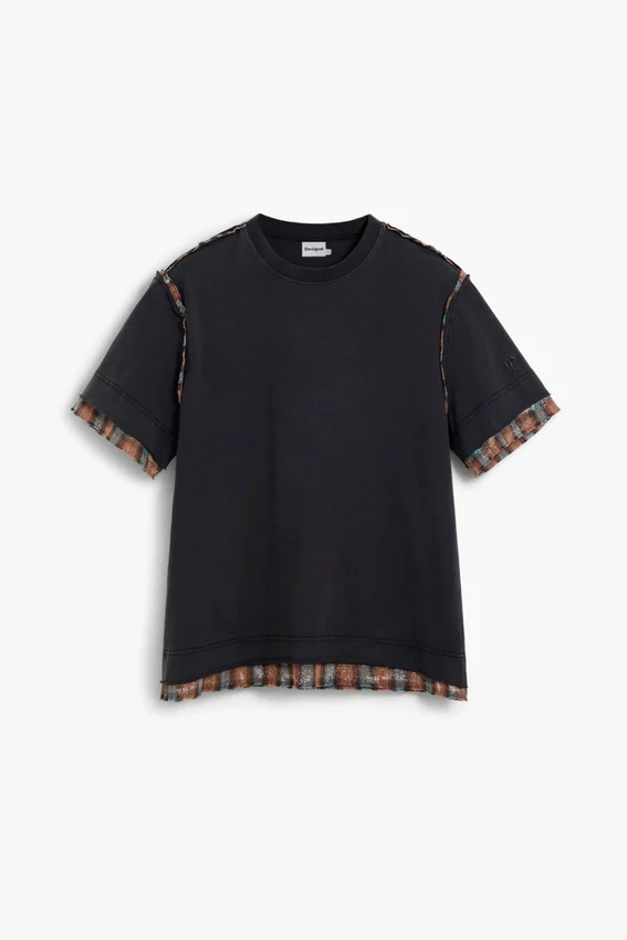 Kurzarm-T-Shirt mit Nahtdetails Kurzarm-T-Shirt mit Nahtdetails