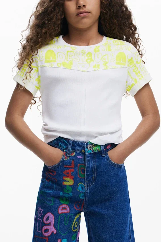 Kurzarm-T-Shirt mit Schriftzug Kurzarm-T-Shirt mit Schriftzug