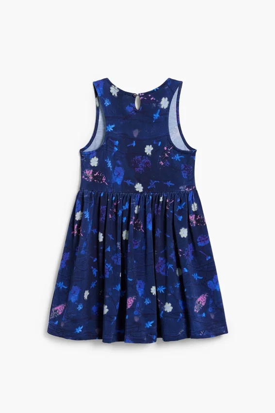 Kurzes, ausgestelltes Blumenkleid Kurzes, ausgestelltes Blumenkleid