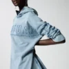Kurzes Sweatshirt-Kleid Kurzes Sweatshirt-Kleid