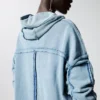 Kurzes Sweatshirt-Kleid Kurzes Sweatshirt-Kleid