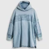 Kurzes Sweatshirt-Kleid Kurzes Sweatshirt-Kleid