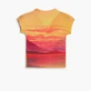 Kurzärmelige Bluse mit hohem Kragen Kurzärmelige Bluse mit hohem Kragen