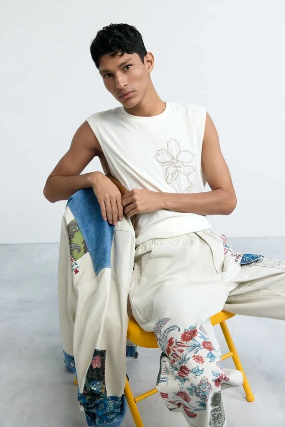 Lange Hose mit Blumenmuster Lange Hose mit Blumenmuster
