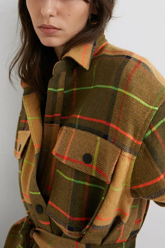 Langer Tartan-Mäntel Langer Tartan-Mäntel