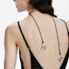 Mehrfach verstellbarer Anhänger mit versilberter Lederkette Zalio Mehrfach verstellbarer Anhänger mit versilberter Lederkette Zalio