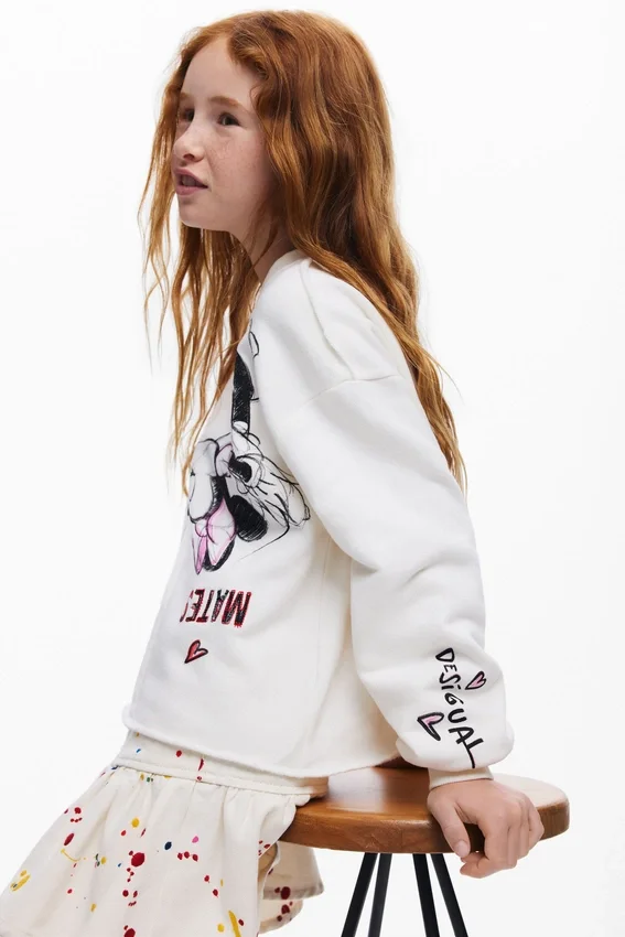 Mickey Mouse™ Kiss Sweatshirt Mickey Mouse™ Kiss Sweatshirt