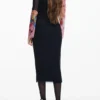 Midi-Kleid mit Blumenmuster Midi-Kleid mit Blumenmuster