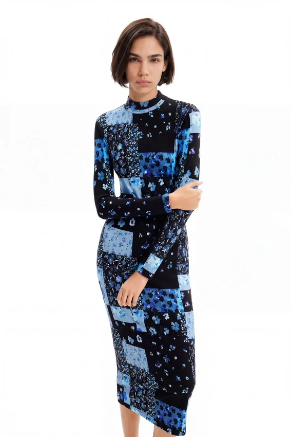 Midi-Kleid mit Blumenmuster und Rippmuster Midi-Kleid mit Blumenmuster und Rippmuster