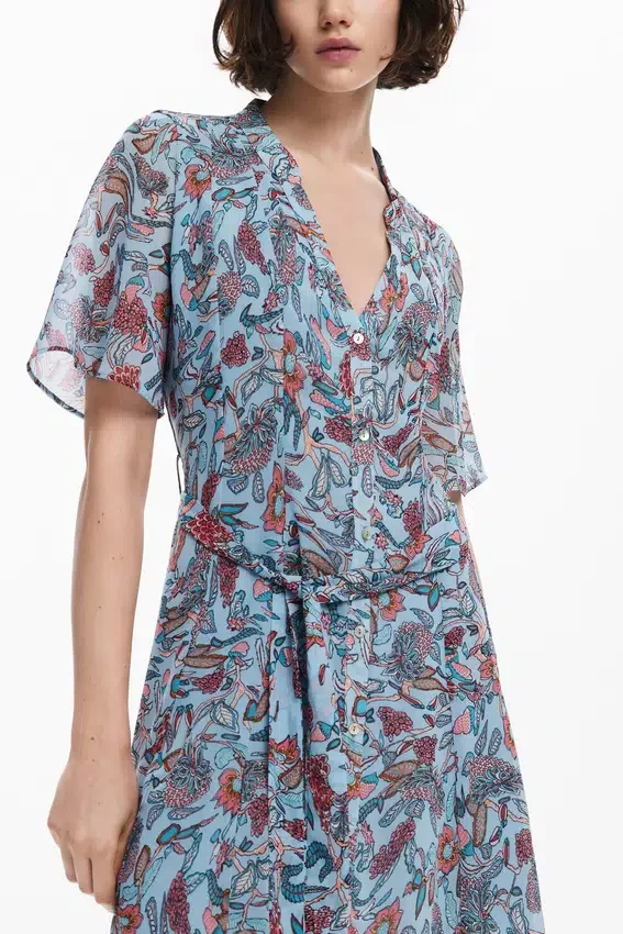 Midi-Kleid mit Blumenprint Midi-Kleid mit Blumenprint