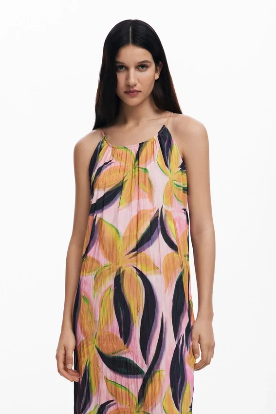 Midi-Kleid mit Crinkle-Effekt Midi-Kleid mit Crinkle-Effekt