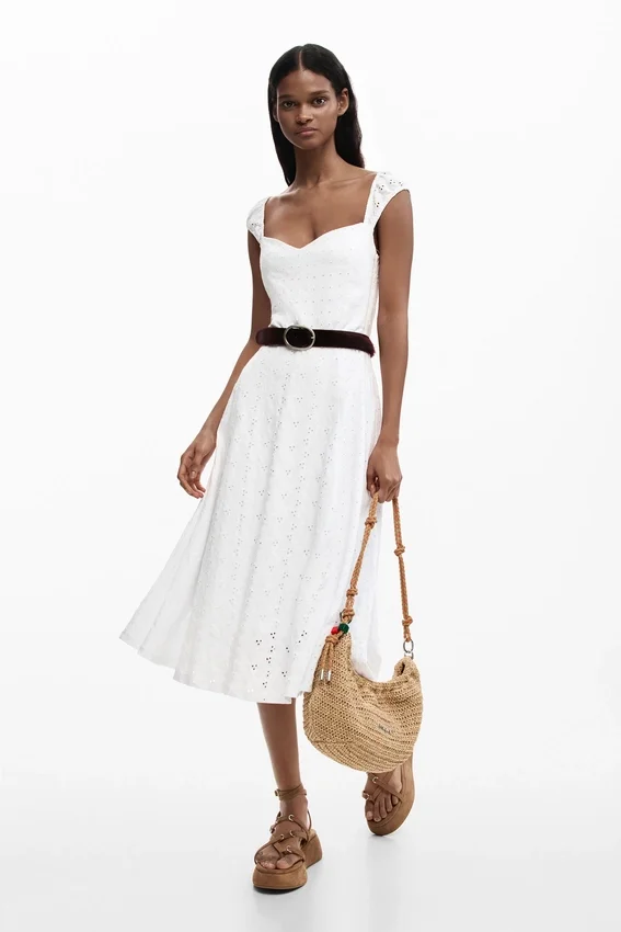 Midi-Kleid mit Stickerei Midi-Kleid mit Stickerei