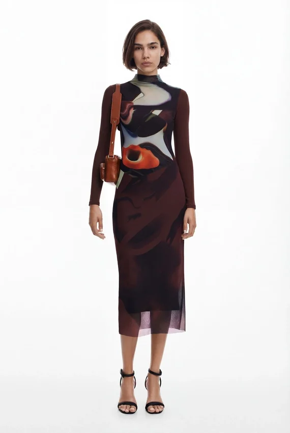 Midi-Kleid mit verschiedenen Tragevarianten Midi-Kleid mit verschiedenen Tragevarianten