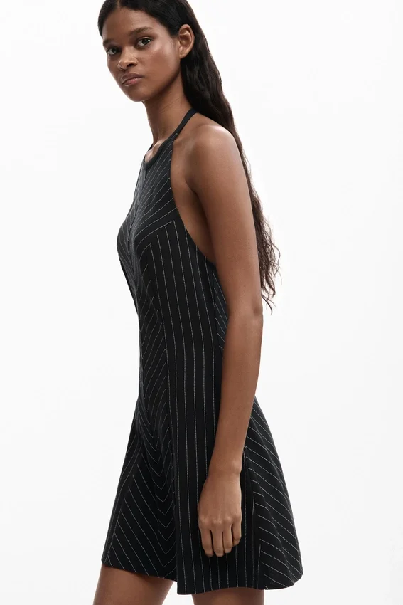 Mini-Halter-Kleider Mini-Halter-Kleider