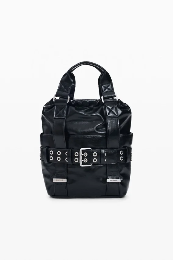 Mini-Rucksack mit Schnallenverschluss Mini-Rucksack mit Schnallenverschluss