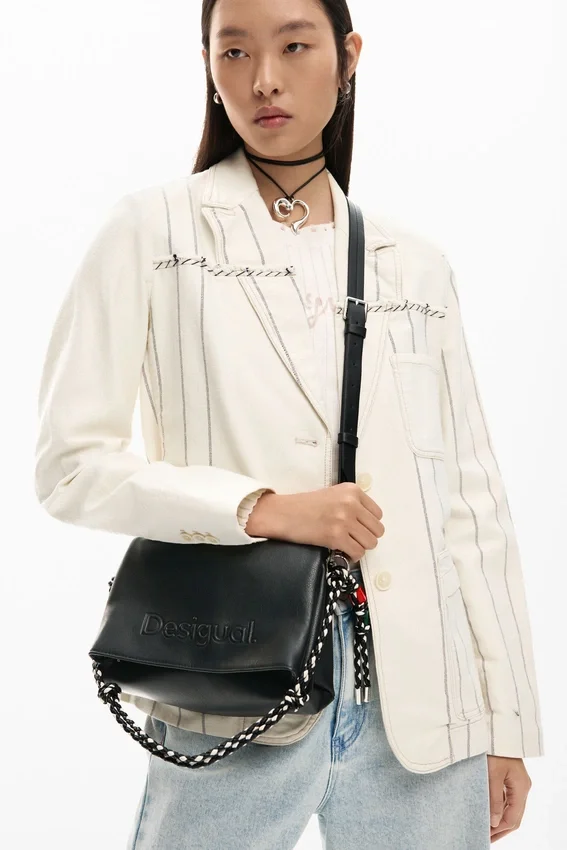 Mittlere Logo-Charm-Tasche Mittlere Logo-Charm-Tasche