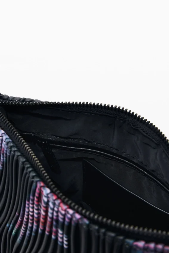 Mittlere strukturierte Tasche Mittlere strukturierte Tasche