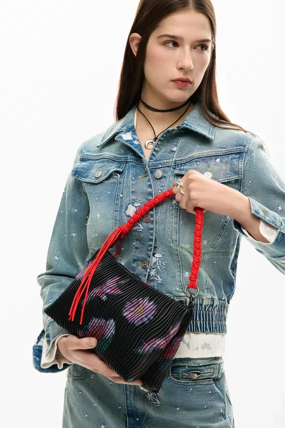 Mittlere strukturierte Tasche Mittlere strukturierte Tasche