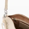 Mittlere Tasche mit Nieten und Fransen Mittlere Tasche mit Nieten und Fransen