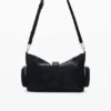 Mittlere Tasche mit Perforation Mittlere Tasche mit Perforation