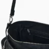 Mittlere Tasche mit Perforation Mittlere Tasche mit Perforation