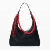 Mittlere Tasche mit Prägung Mittlere Tasche mit Prägung